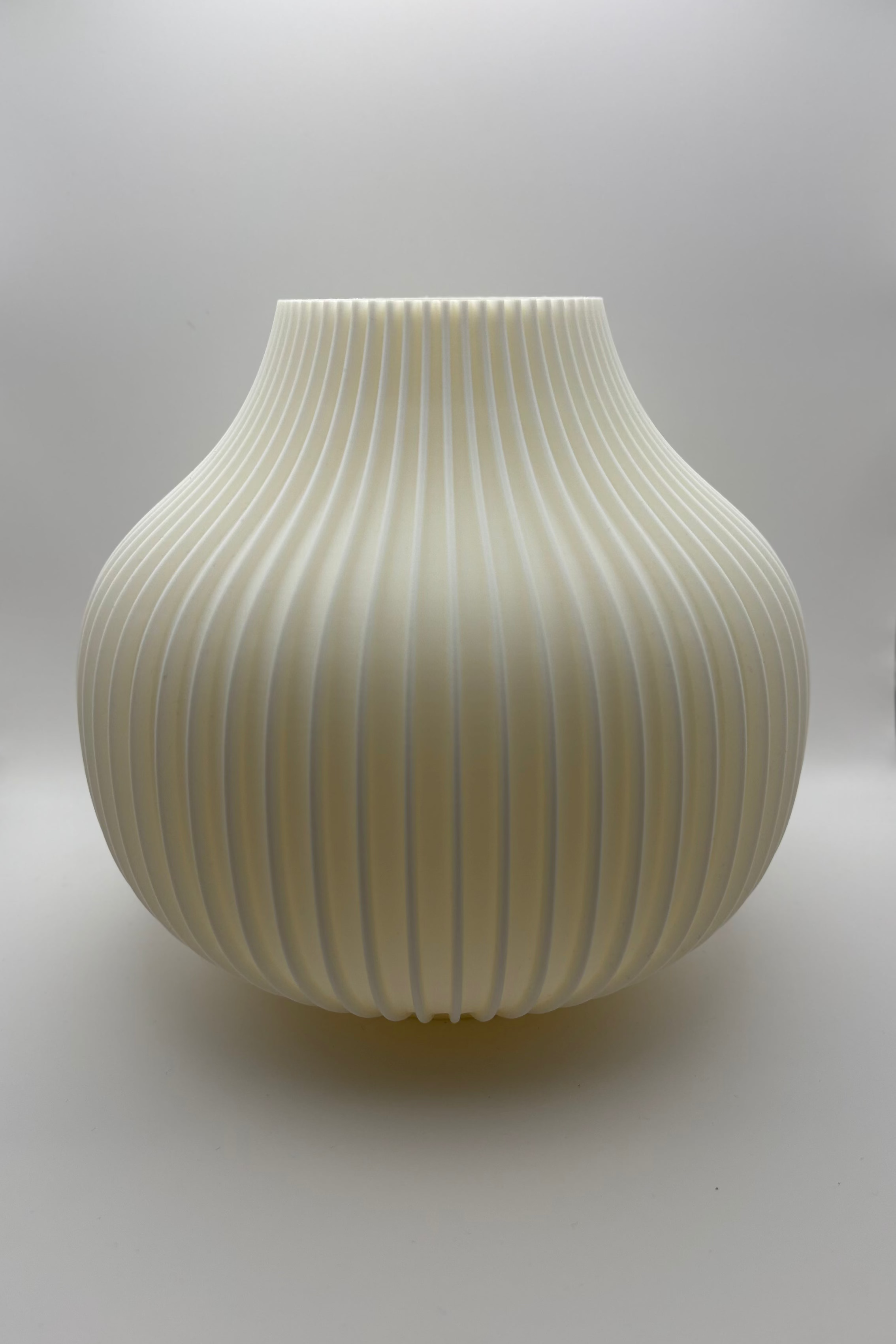 Vase Kumo